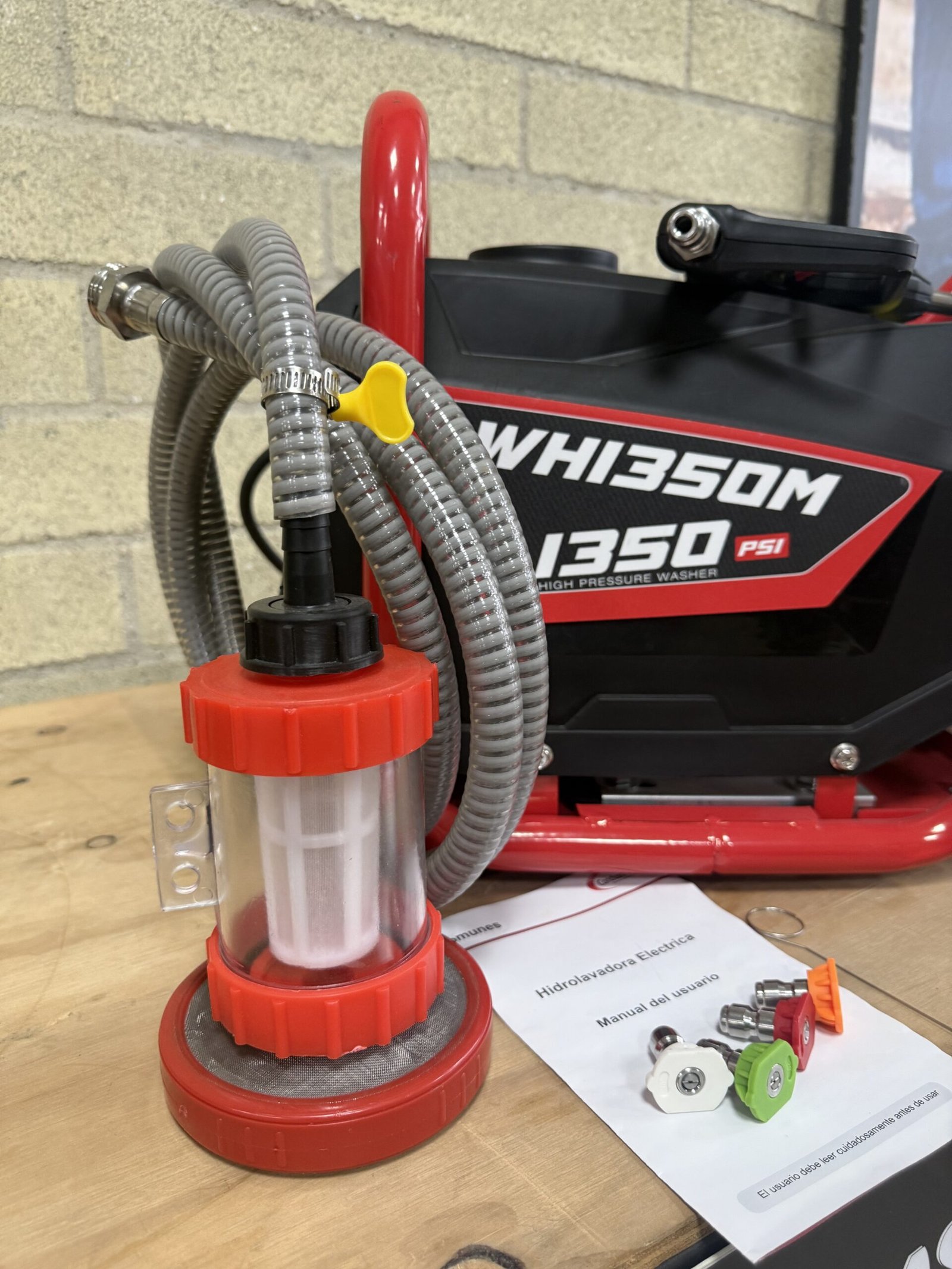 Hidrolavadora Eléctrica Warrior WH1350M 1350 PSI – Bomba Triplex Pistones Cerámicos 5 Boquillas 110V - Imagen 4
